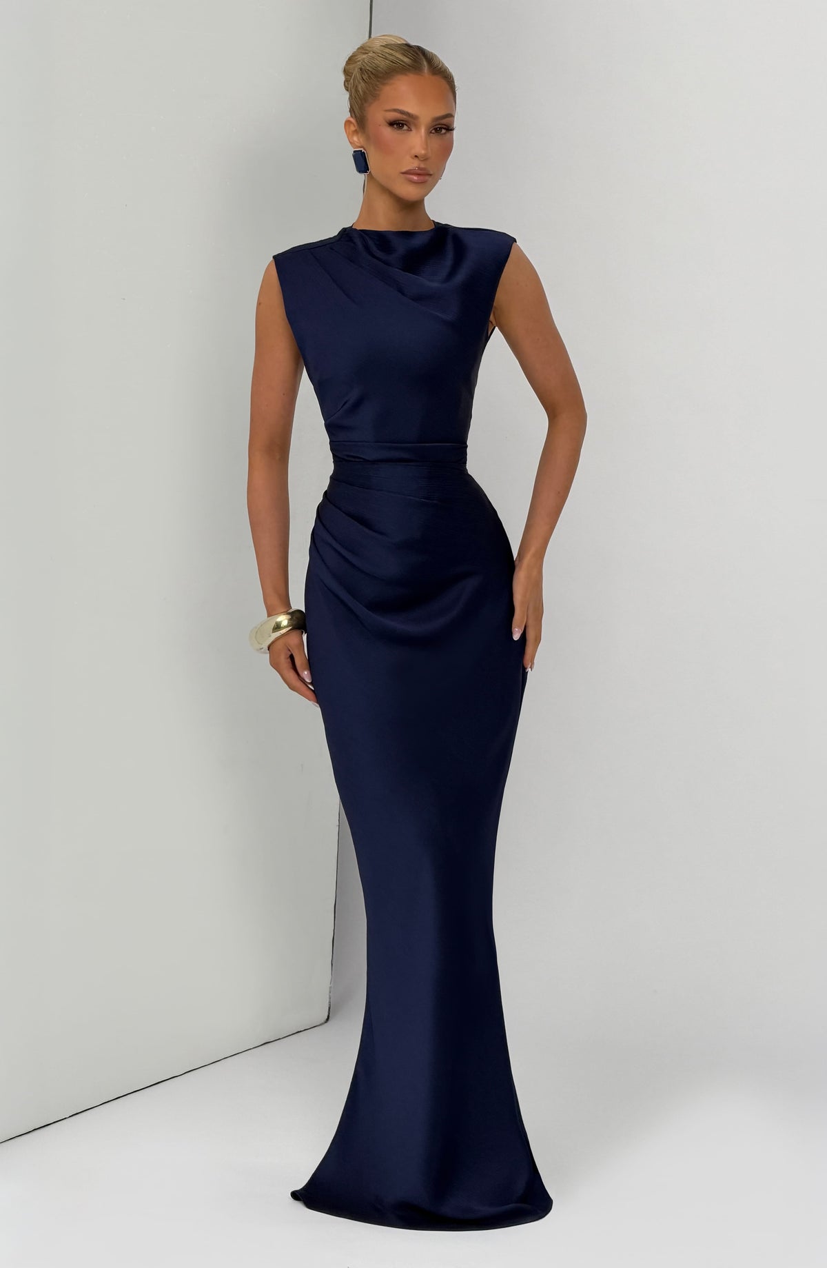 Vestido largo Avielle - Azul marino